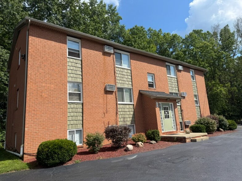 More Photos Of 170 Kendall Ave, Campbell Multifamily For Sale