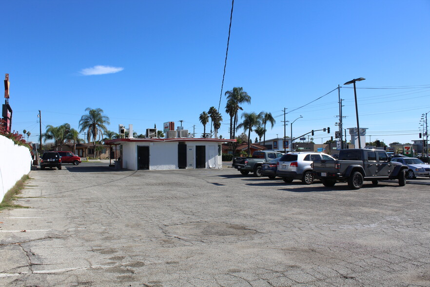 More Photos Of 1735 Indian Hill Blvd, Pomona Fast Food For Sale