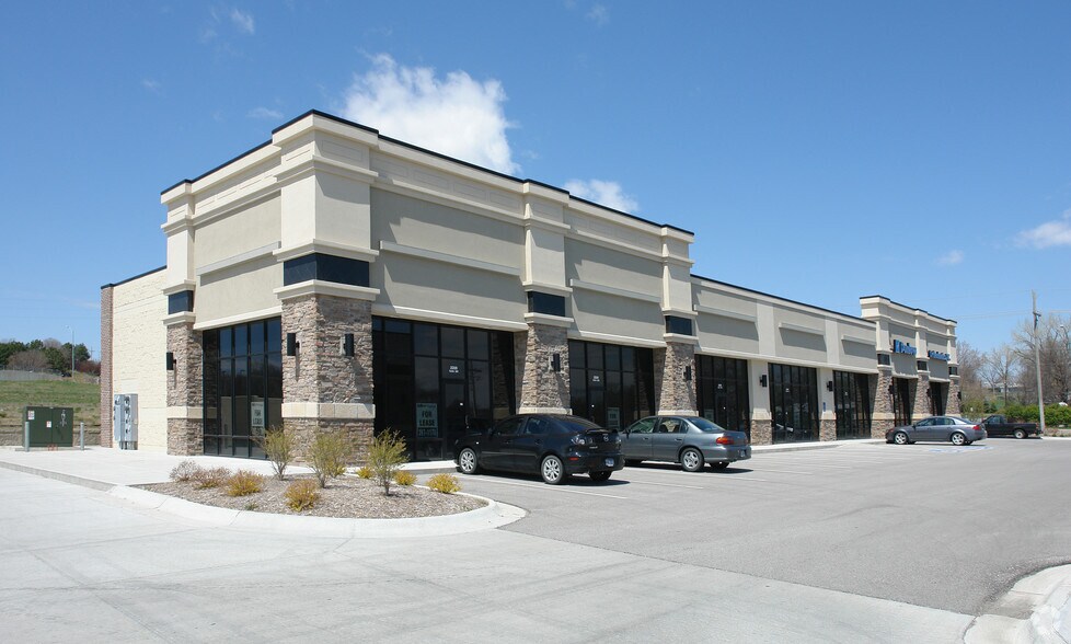 More Photos Of 2219 Capehart Rd, Bellevue Freestanding For Lease