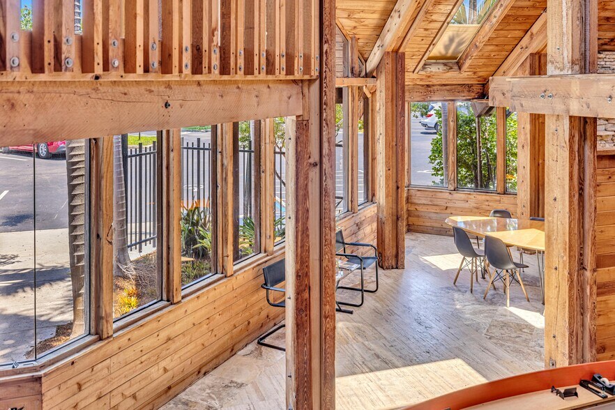 More Photos Of 3045 N Federal Hwy, Fort Lauderdale Loft Creative Space For Sale