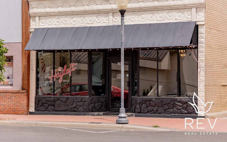 More Photos Of 117 S Bent St, Powell General Retail For Sale