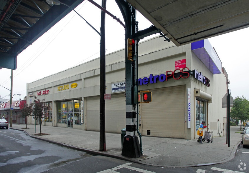 More Photos Of 3965 White Plains Rd, Bronx Freestanding For Lease