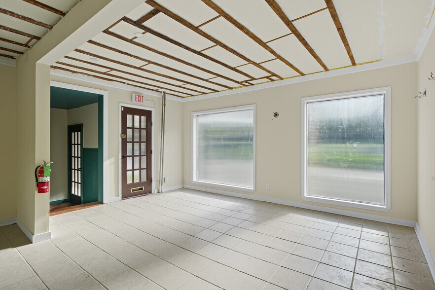 More Photos Of 1 Water St, New Paltz Storefront Retail Residential For Sale