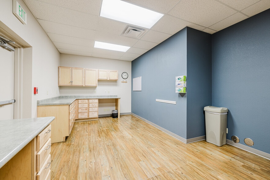 More Photos Of 2715 Argent Ave, Elko Unknown For Lease