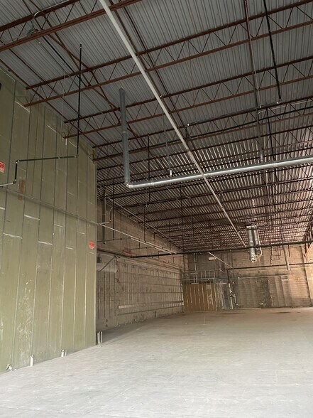 More Photos Of 1708 Cape Coral Pky, Cape Coral Medical For Lease