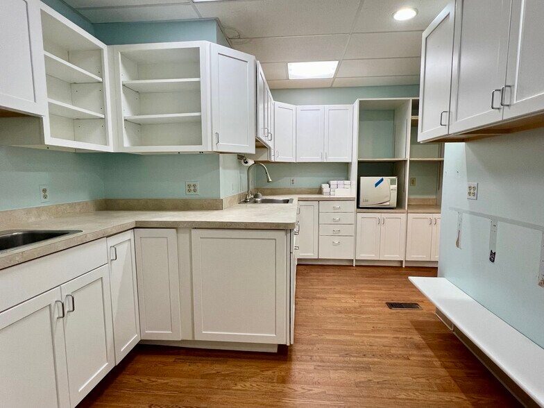 More Photos Of 508 Cynwood Dr, Easton Rehabilitation Center For Sale