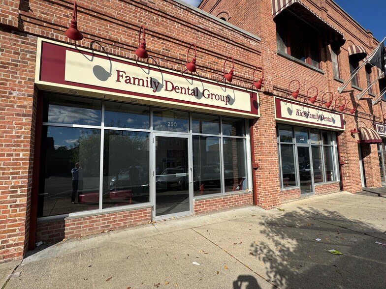 More Photos Of 244 Broadway, Newburgh Storefront Retail Office For Lease