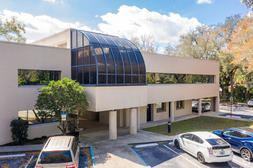 Primary Photo Of 220 N Westmonte Dr, Altamonte Springs Medical For Lease