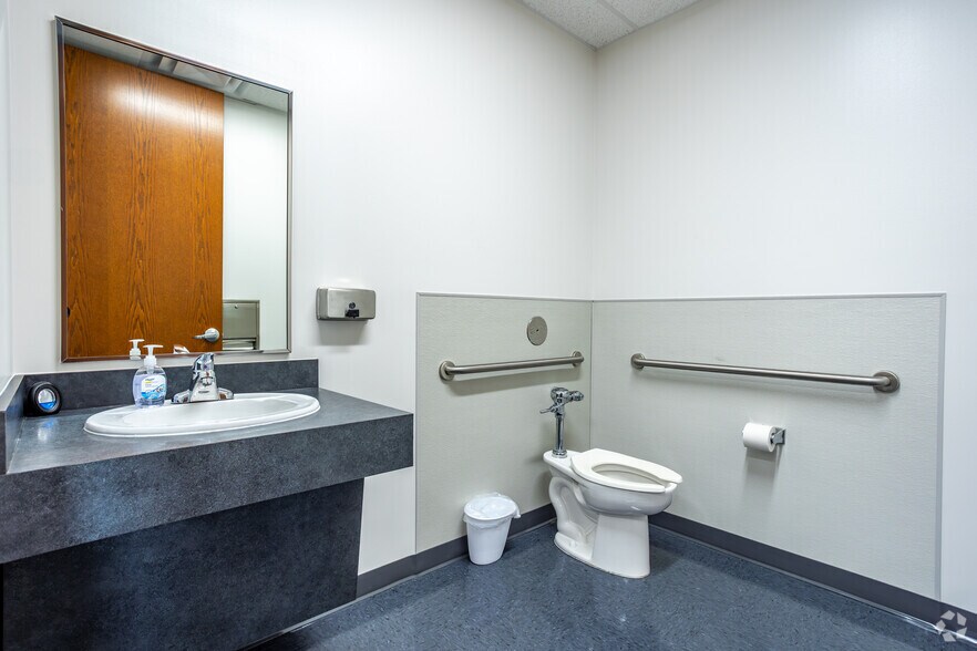 Photo of 1st Floor Ste 150-200