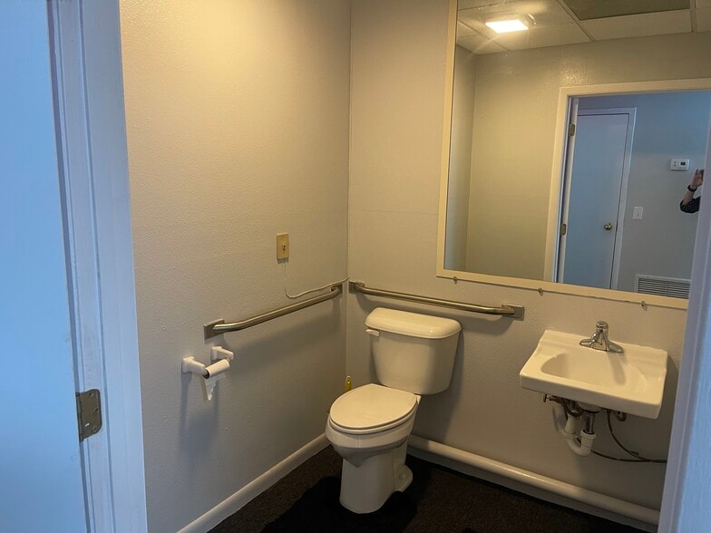 More Photos Of 3426-3460 N Citrus Ave, Crystal River Storefront Retail Office For Sale