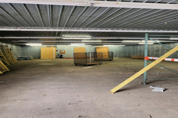 More Photos Of 1607 9th St, White Bear Lake Light Manufacturing For Lease