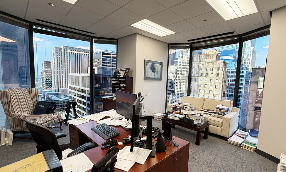 More Photos Of 70 W Madison St, Chicago Office For Lease