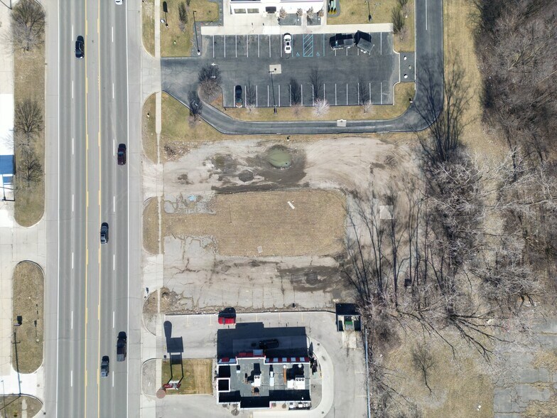 More Photos Of 34360 Groesbeck Hwy, Clinton Township Land For Lease