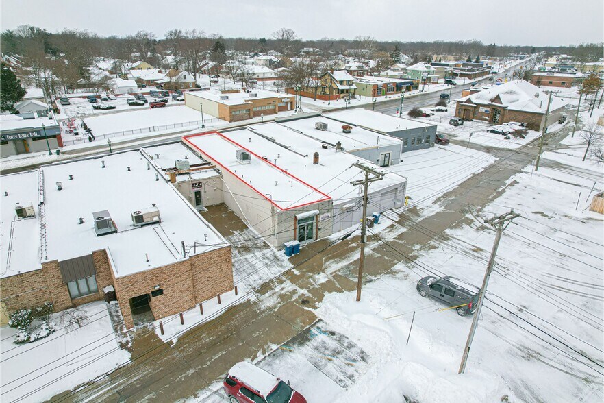 More Photos Of 3127 S Wayne Rd, Wayne Storefront For Sale