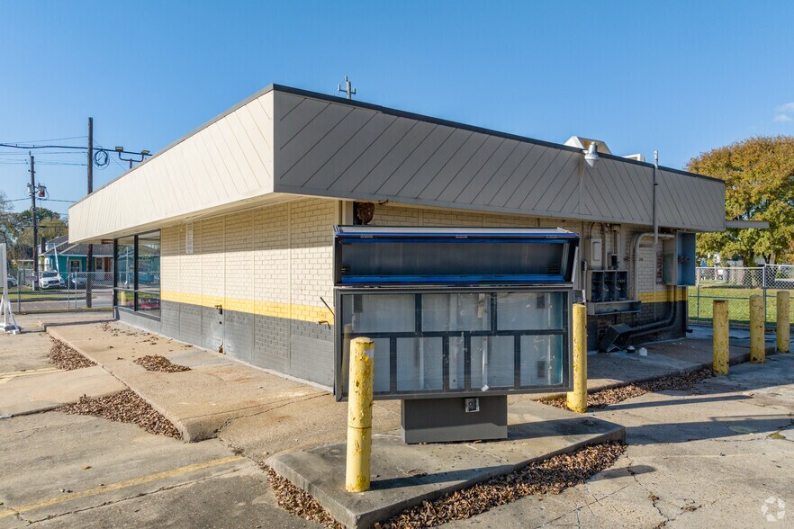 More Photos Of 309 S Lockwood Dr, Houston Restaurant For Lease