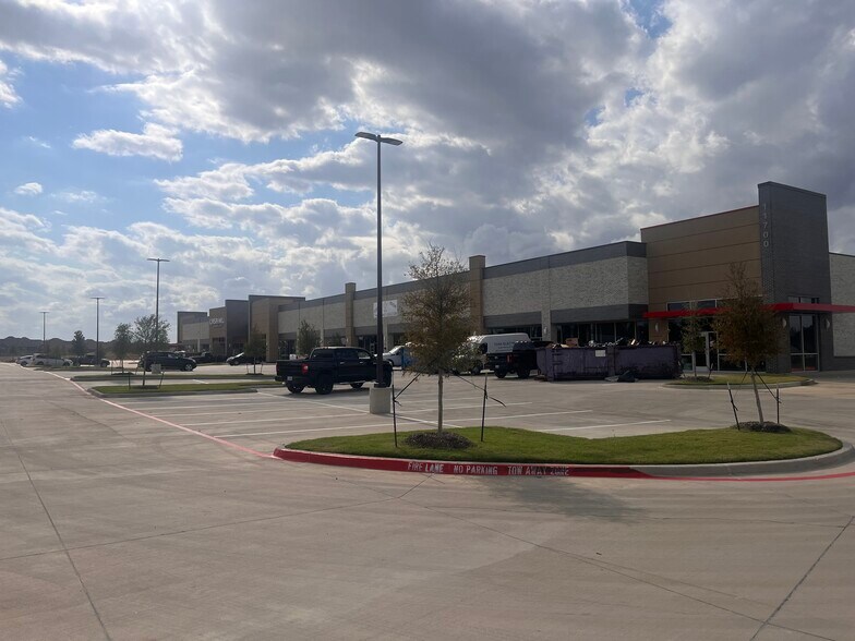 More Photos Of 11700 FM 423, Little Elm Unknown For Lease