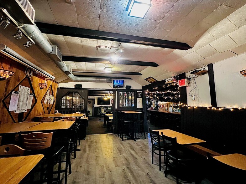 More Photos Of 292 W Main St, Norton Restaurant For Sale