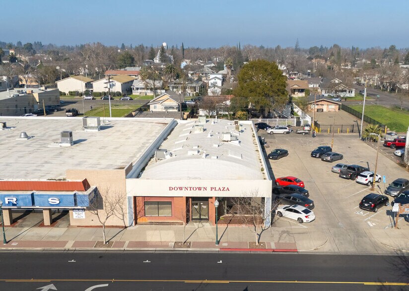 More Photos Of 333 W 18th St, Merced Office For Sale