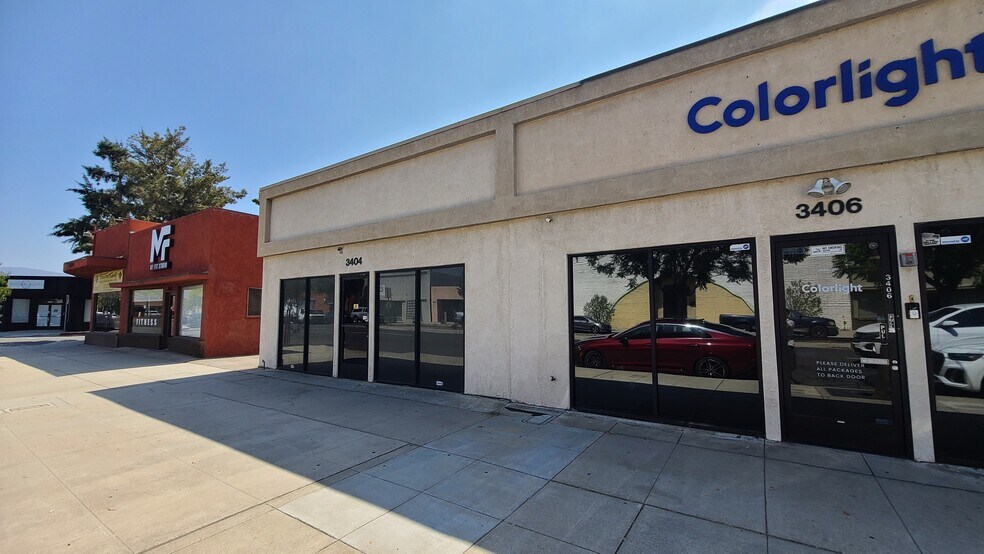 More Photos Of 3404 W Burbank Blvd, Burbank Movie Radio TVStudio For Lease