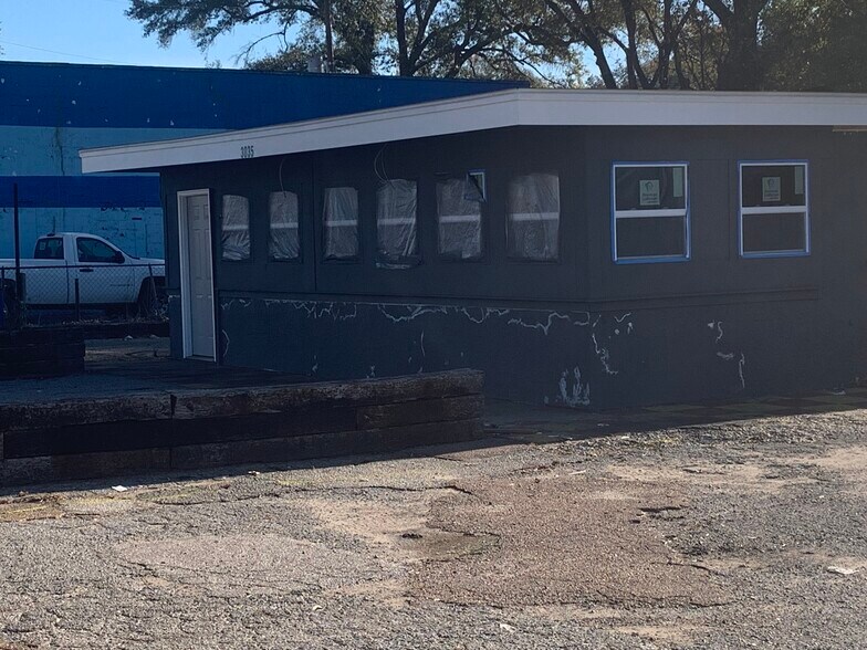 More Photos Of 3023 Lamar Ave, Memphis Land For Sale