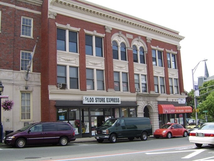More Photos Of 1 Main St, Peabody Apartments For Lease