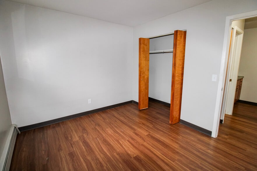 More Photos Of 624 Cleveland Rd E, Huron Apartments For Sale