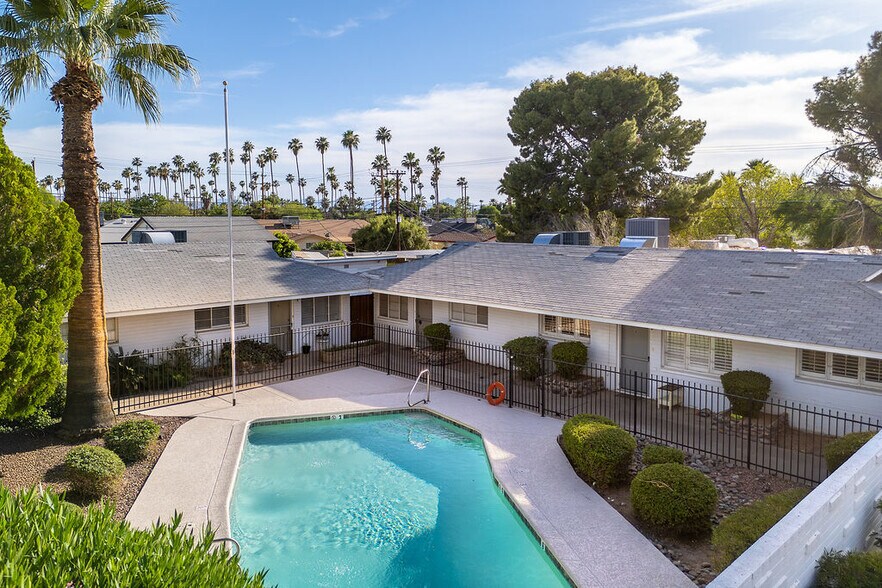 More Photos Of 3517 E Montecito Ave, Phoenix Apartments For Sale
