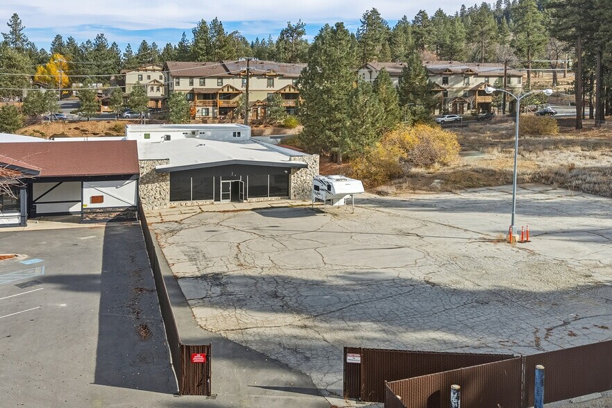 More Photos Of 735 Stocker Rd, Big Bear Lake Storefront Retail Office For Sale