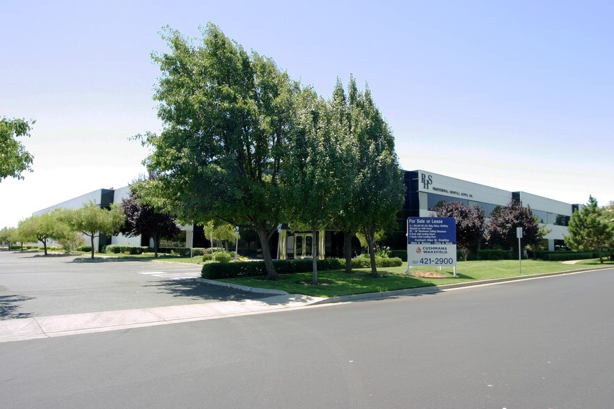More Photos Of 2373 N Watney Way, Fairfield Warehouse For Lease