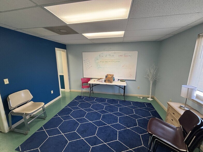 More Photos Of 120 Ponderosa Dr, Christiansburg Medical For Lease