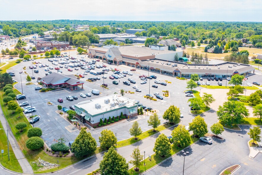 More Photos Of 5111-5221 Highland Rd, Waterford Unknown For Lease