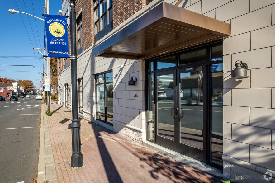 More Photos Of 158 First avenue, Atlantic Highlands Apartments For Lease