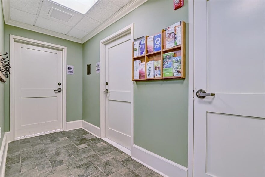 More Photos Of 6683 PA-191, Cresco Flex For Sale