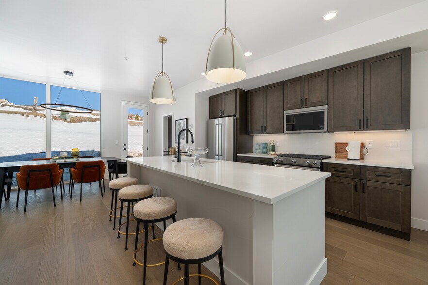 More Photos Of 56-66 Wheeler Rd, Winter Park Apartments For Sale