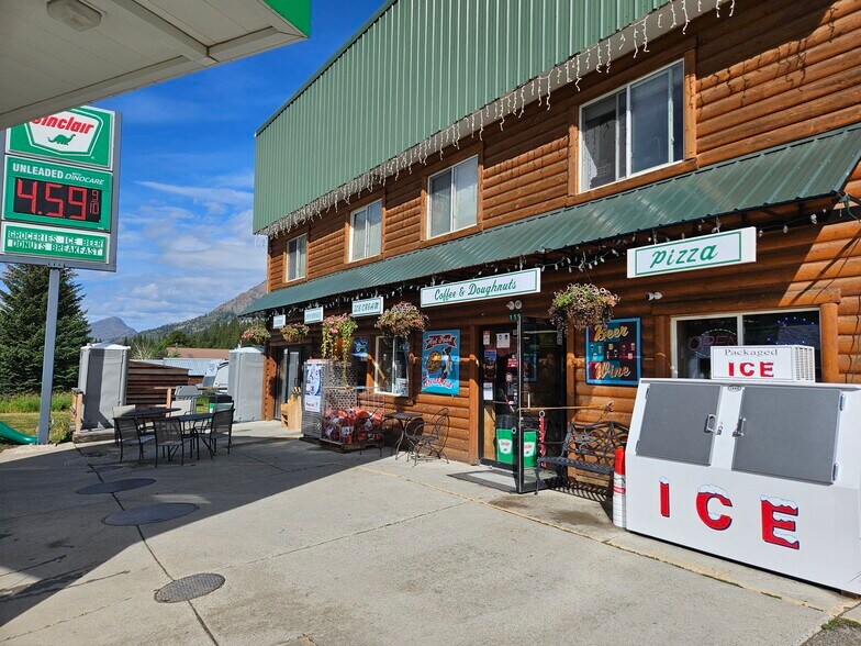 More Photos Of 115 Main St E, Cooke City Convenience Store For Sale