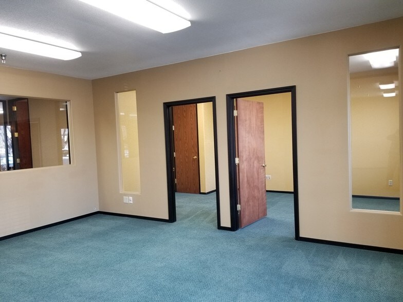 More Photos Of 1700 County Rd, Minden Medical For Lease