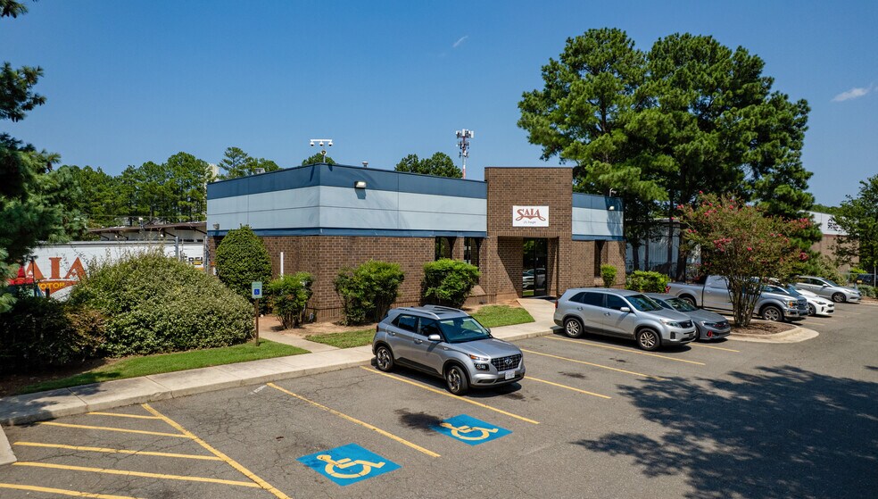More Photos Of 7508 Precision Dr, Raleigh Truck Terminal For Lease