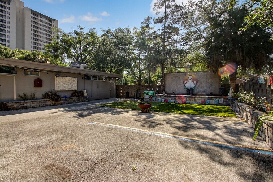 More Photos Of 1503 Oak St, Jacksonville Medical For Sale