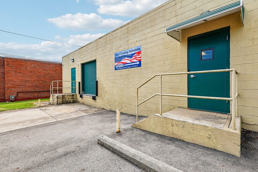 More Photos Of 5558 Wadsworth Rd, Dayton Warehouse For Sale