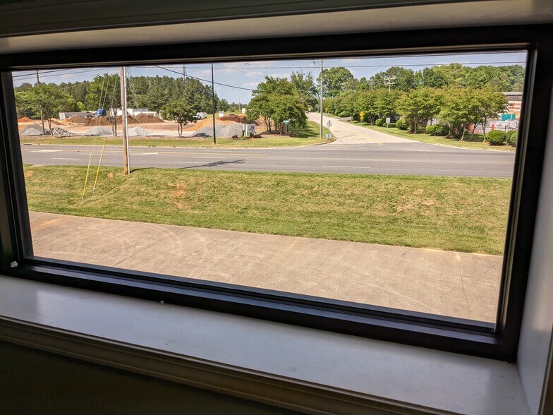 More Photos Of 5025 Old York Rd, Rock Hill Distribution For Lease