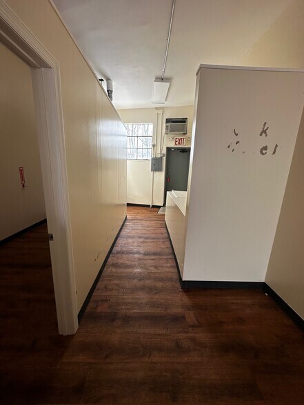 More Photos Of 185-189 N Washington Ave, Bergenfield Freestanding For Lease