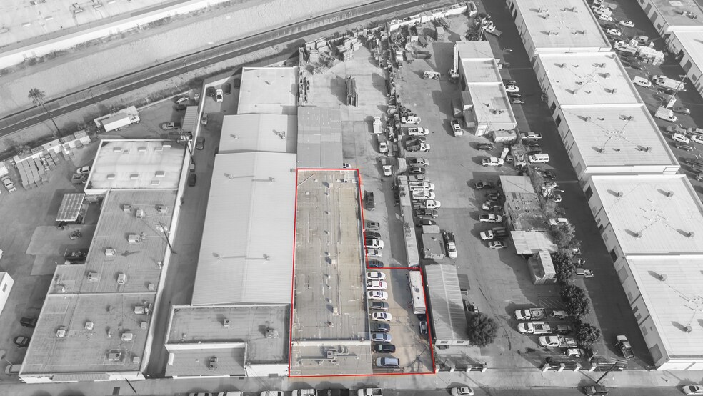 More Photos Of 661 Arroyo St, San Fernando Manufacturing For Lease