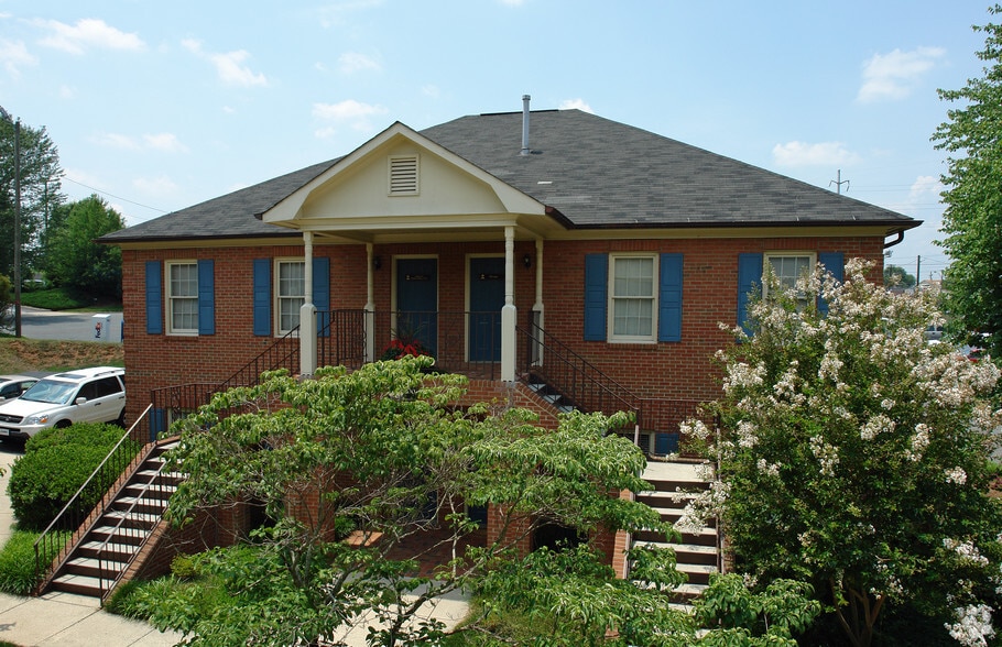 More Photos Of 3000 Bethesda Pl, Winston-Salem Unknown For Lease