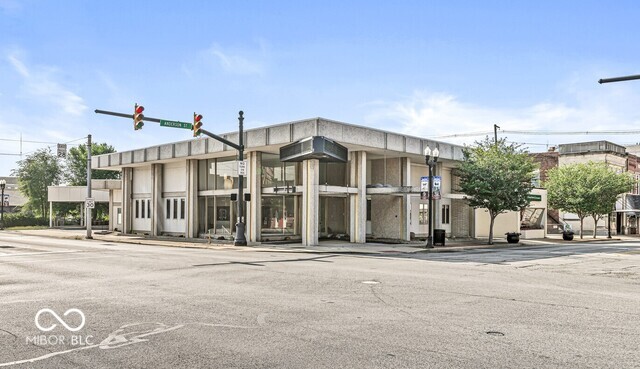 Primary Photo Of 101 S Anderson St, Elwood Restaurant For Sale