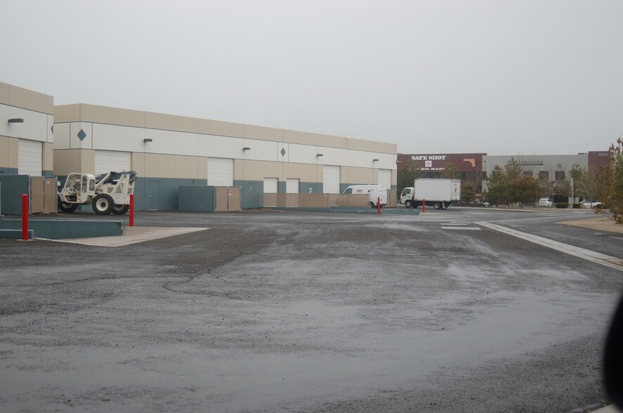 More Photos Of 725 Trademark Dr, Reno Warehouse For Lease