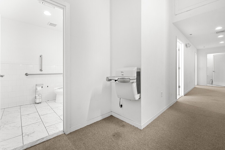 More Photos Of 810 N Hancock St, Philadelphia Loft Creative Space For Lease