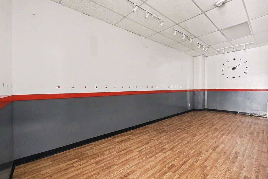 More Photos Of 136 W Virginia Ave, Bessemer City Storefront Retail Office For Sale