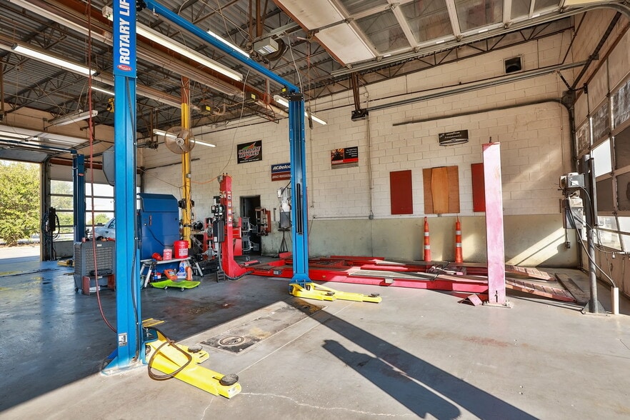 More Photos Of 2650 W I-20, Grand Prairie Unknown For Lease