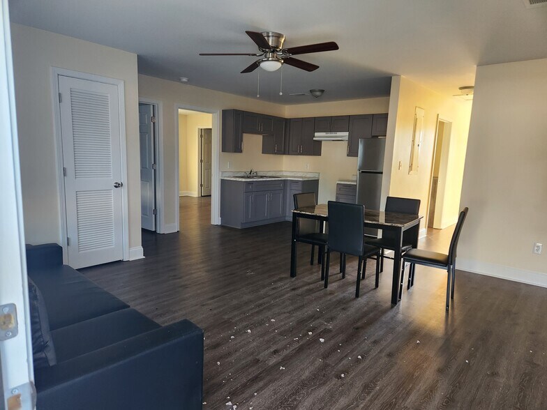 More Photos Of 106 Ronald Pride Blvd, Fort Valley Specialty For Sale