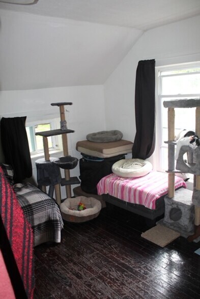 More Photos Of ,  Unknown For Sale